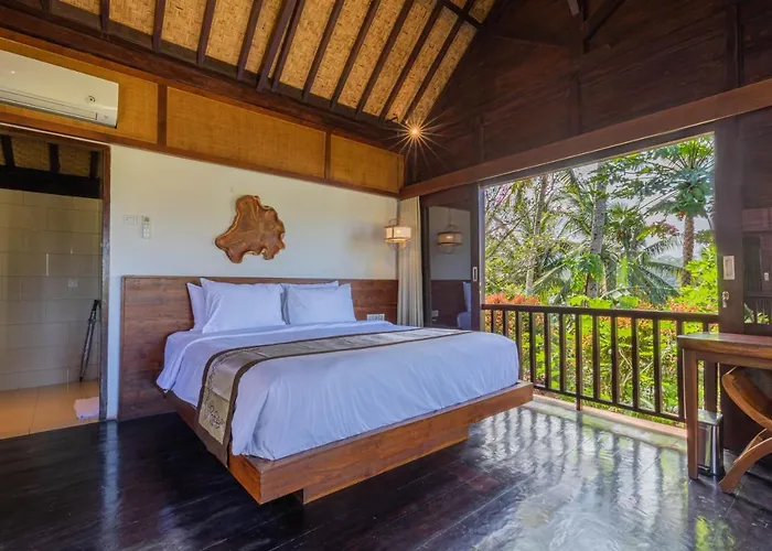 Lodge Amanuba Ersadeva Pulukan
