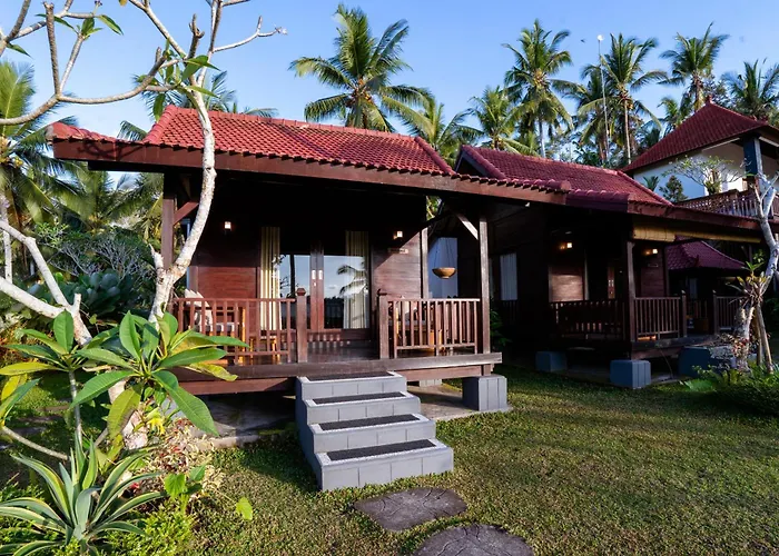 Lodge Amanuba Ersadeva *